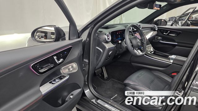 Mercedes-Benz GLC-Class 2025 — photo 10