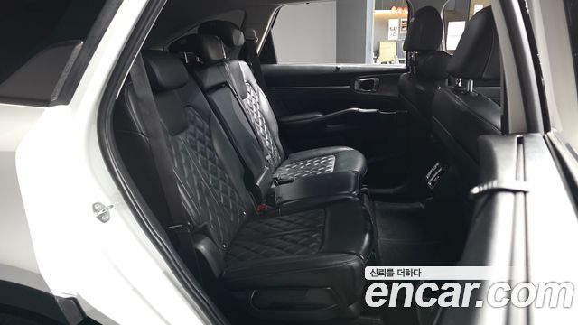 Kia Sorento 2023 — photo 18