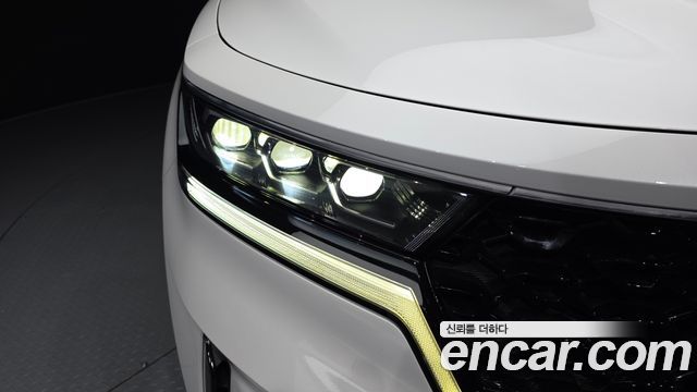 Kia Sorento 2023 — photo 8