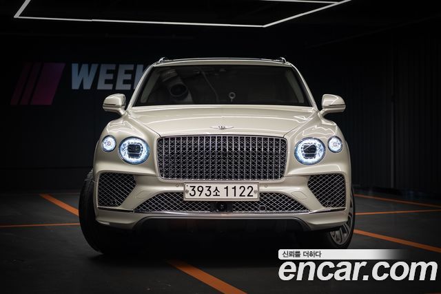 Bentley Bentayga 2025 — photo 3