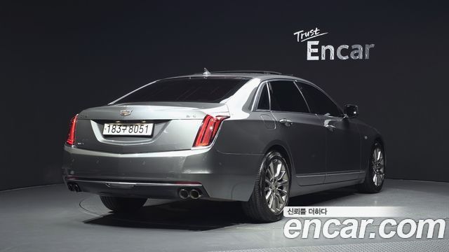 Cadillac CT6 2017 — photo 2