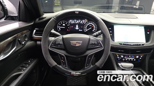 Cadillac CT6 2017 — photo 13