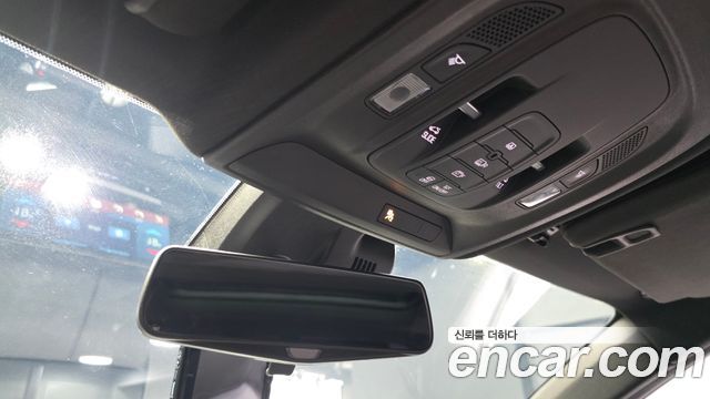 Cadillac CT6 2017 — photo 18