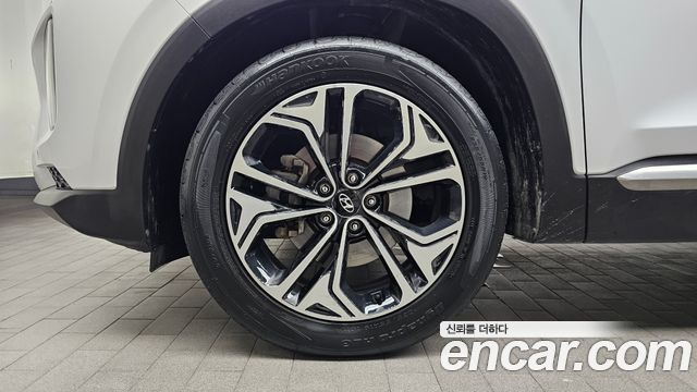 Hyundai Santafe 2019 — photo 5