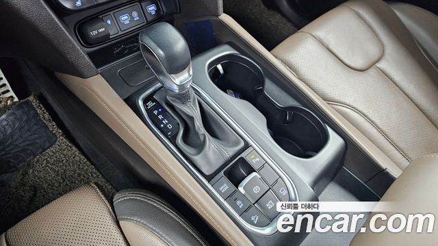 Hyundai Santafe 2019 — photo 12