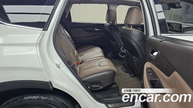 Hyundai Santafe 2019 — photo 17