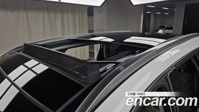 Hyundai Santafe 2019 — photo 25