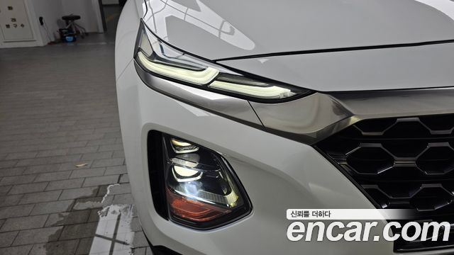 Hyundai Santafe 2019 — photo 8