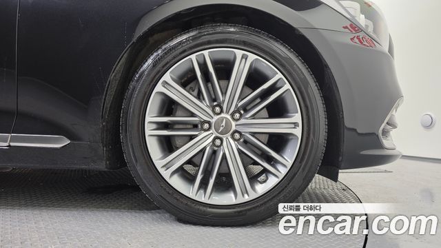 Genesis G80 2018 — photo 7