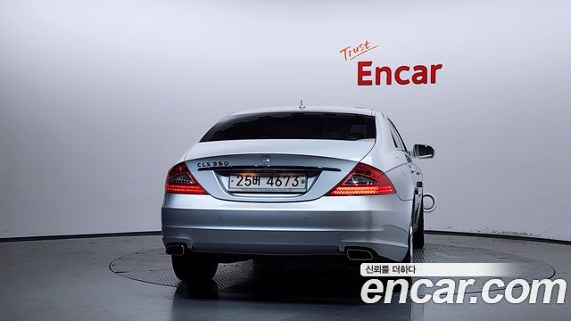 Mercedes-Benz CLS-Class 2009 — photo 4