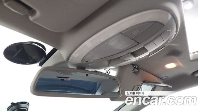 Mercedes-Benz CLS-Class 2009 — photo 19