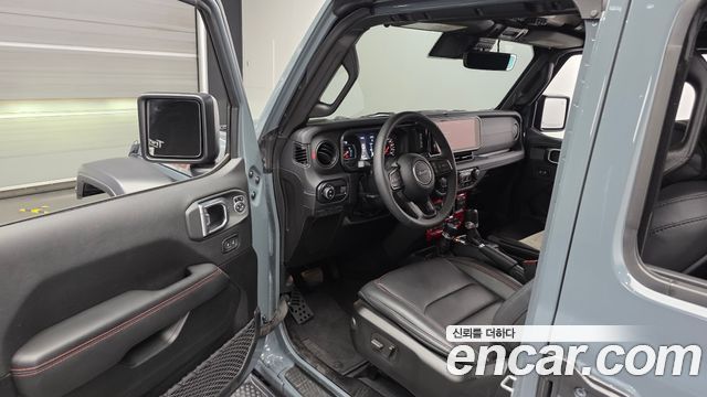 Jeep Wrangler 2025 — photo 10