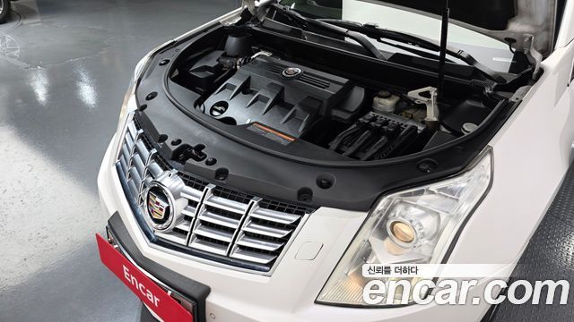 Cadillac SRX 2015 — photo 6