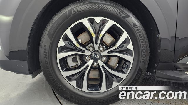 Kia Canival 2021 — photo 5