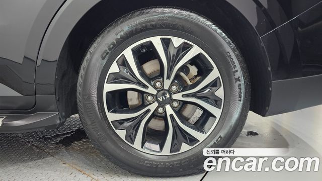 Kia Canival 2021 — photo 7