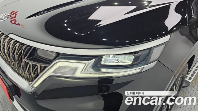 Kia Canival 2021 — photo 8