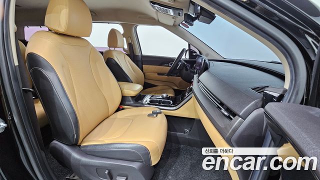 Kia Canival 2021 — photo 15