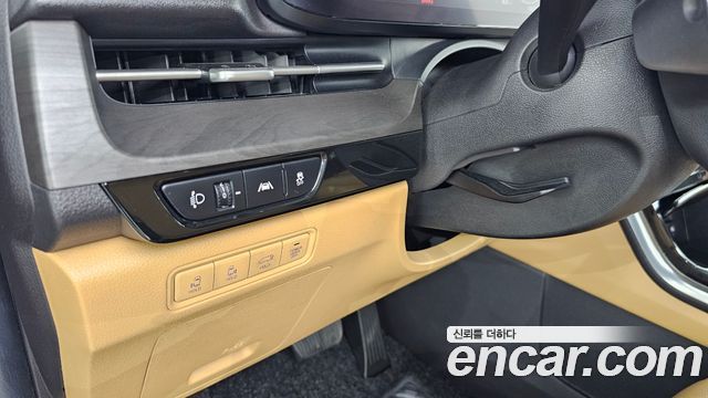 Kia Canival 2021 — photo 29