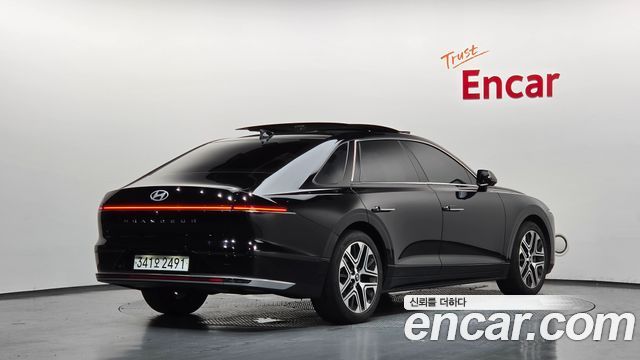 Hyundai Grandeur 2023 — photo 2