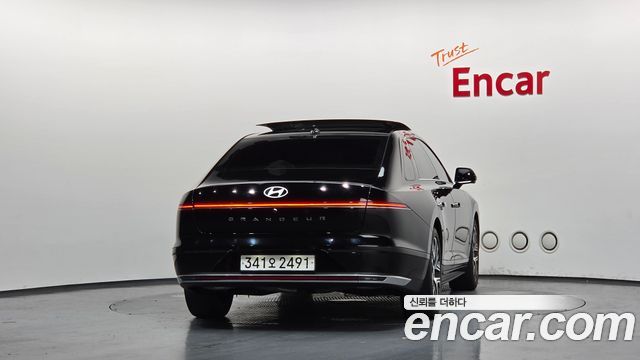 Hyundai Grandeur 2023 — photo 4