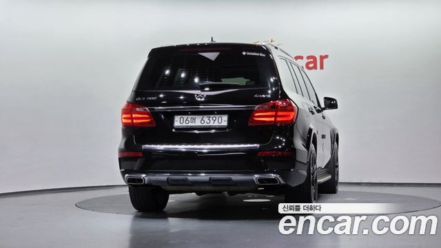 Mercedes-Benz GL-Class 2016 — photo 4
