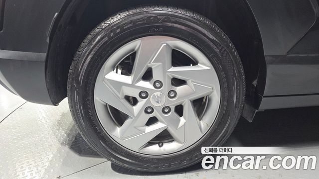 Hyundai Kona 2023 — photo 5