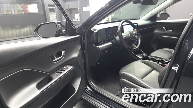 Hyundai Kona 2023 — photo 13