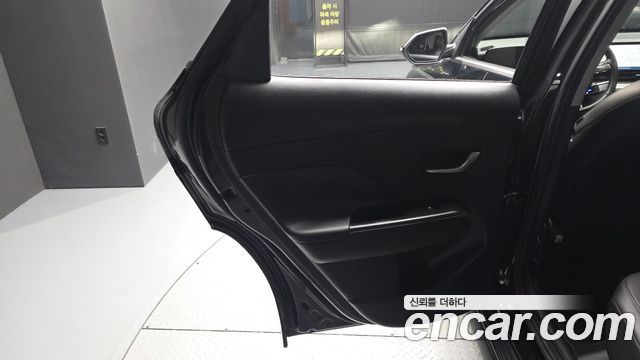 Hyundai Kona 2023 — photo 15
