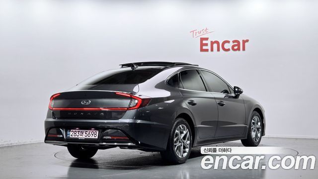 Hyundai Sonata 2022 — photo 2