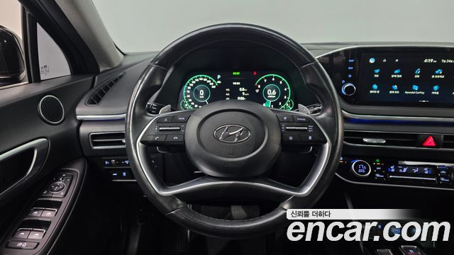Hyundai Sonata 2022 — photo 13