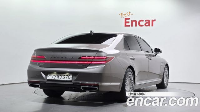 Genesis G90 2019 — photo 2