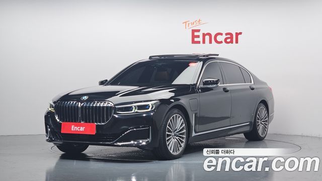 BMW 7-Series 2020 — photo 1