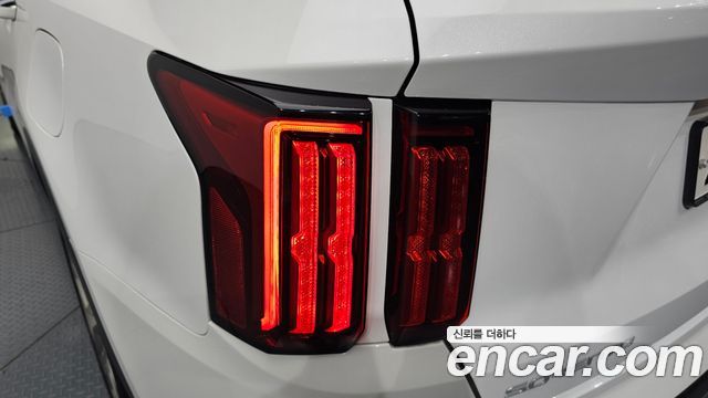 Kia Sorento 2023 — photo 9