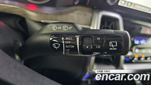 Kia Sorento 2023 — photo 29