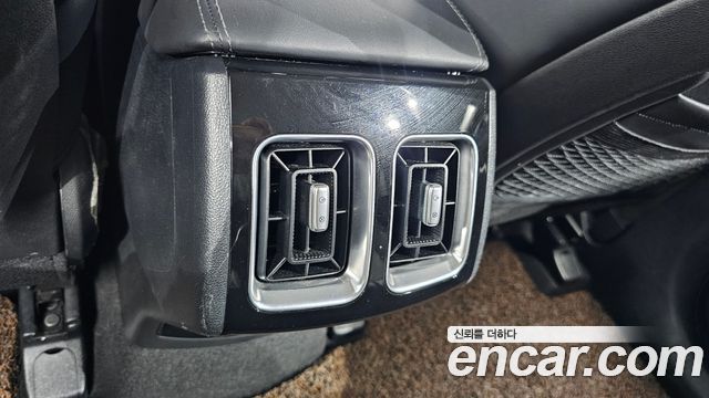Kia Sorento 2023 — photo 32