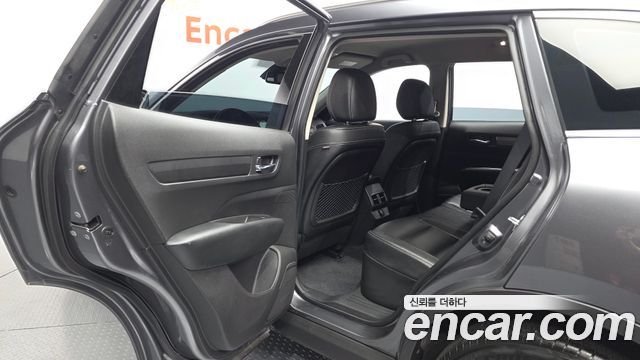 Renault Korea QM6 2022 — photo 16