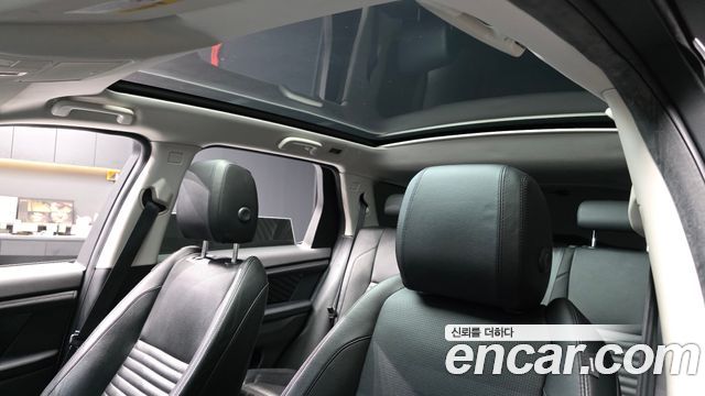Land Rover Discovery Sport 2020 — photo 19
