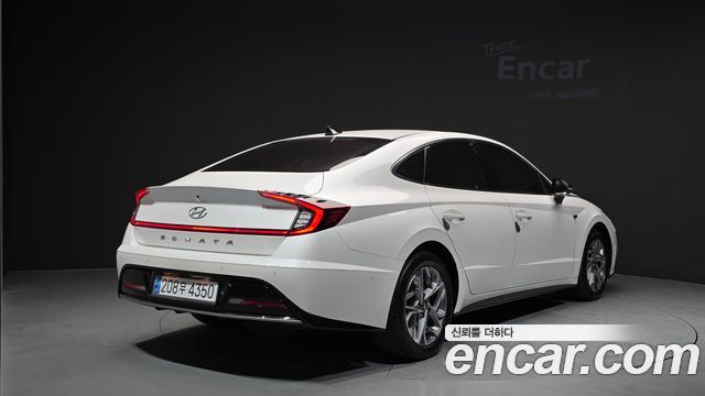 Hyundai Sonata 2022 — photo 2