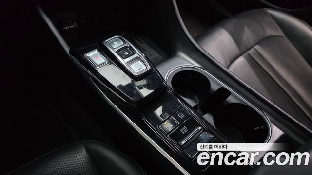 Hyundai Sonata 2022 — photo 9
