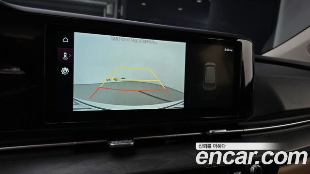 Kia Canival 2023 — photo 23