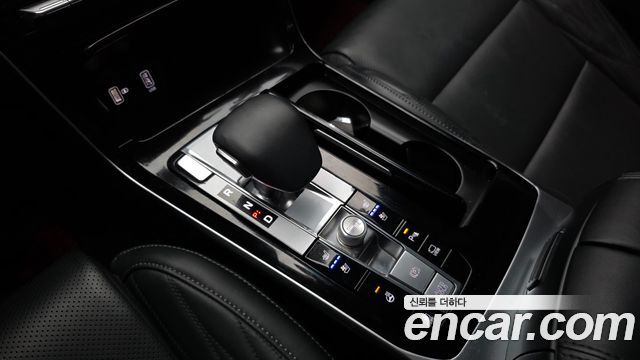Kia K7 2020 — photo 12
