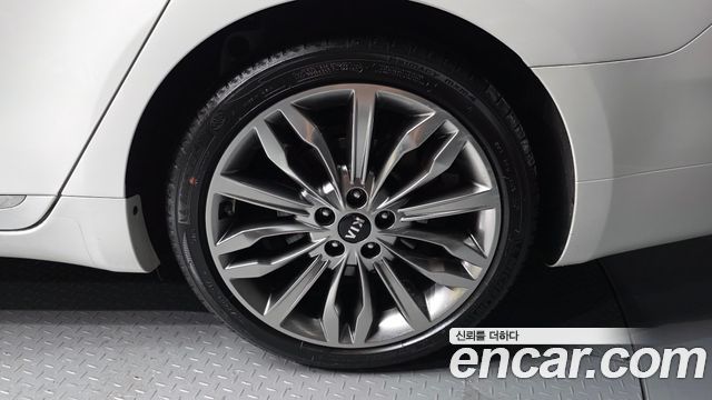Kia K7 2020 — photo 7