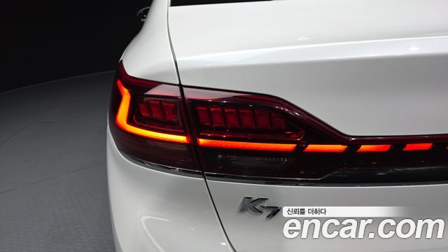 Kia K7 2020 — photo 9