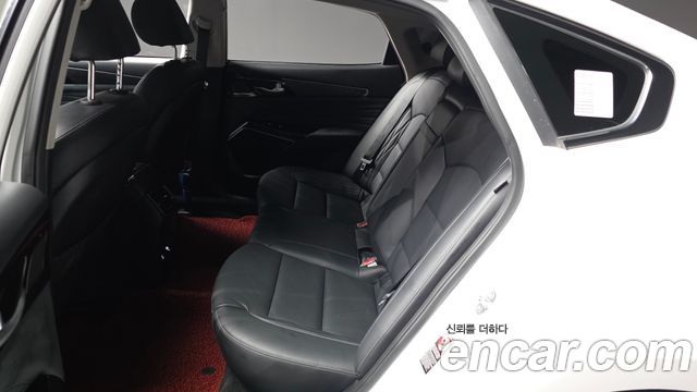 Kia K7 2020 — photo 16