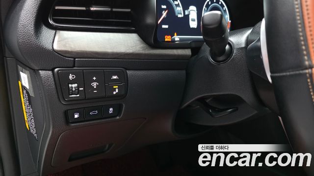 Kia K7 2020 — photo 30