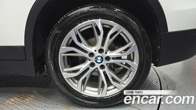 BMW X1 2018 — photo 7