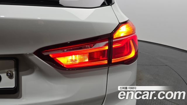 BMW X1 2018 — photo 9
