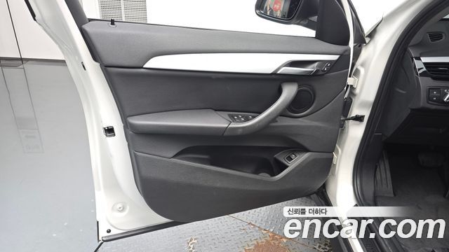 BMW X1 2018 — photo 14