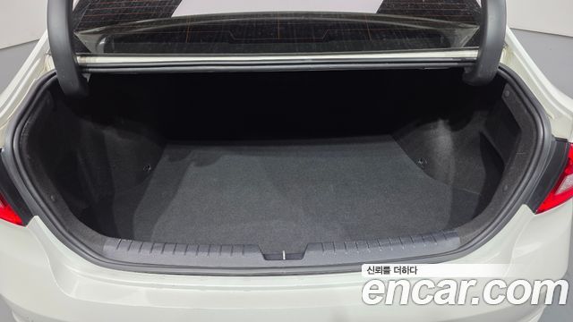 Hyundai Sonata 2017 — photo 25
