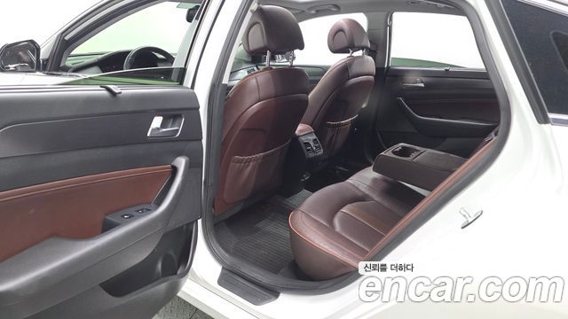Hyundai Sonata 2017 — photo 16